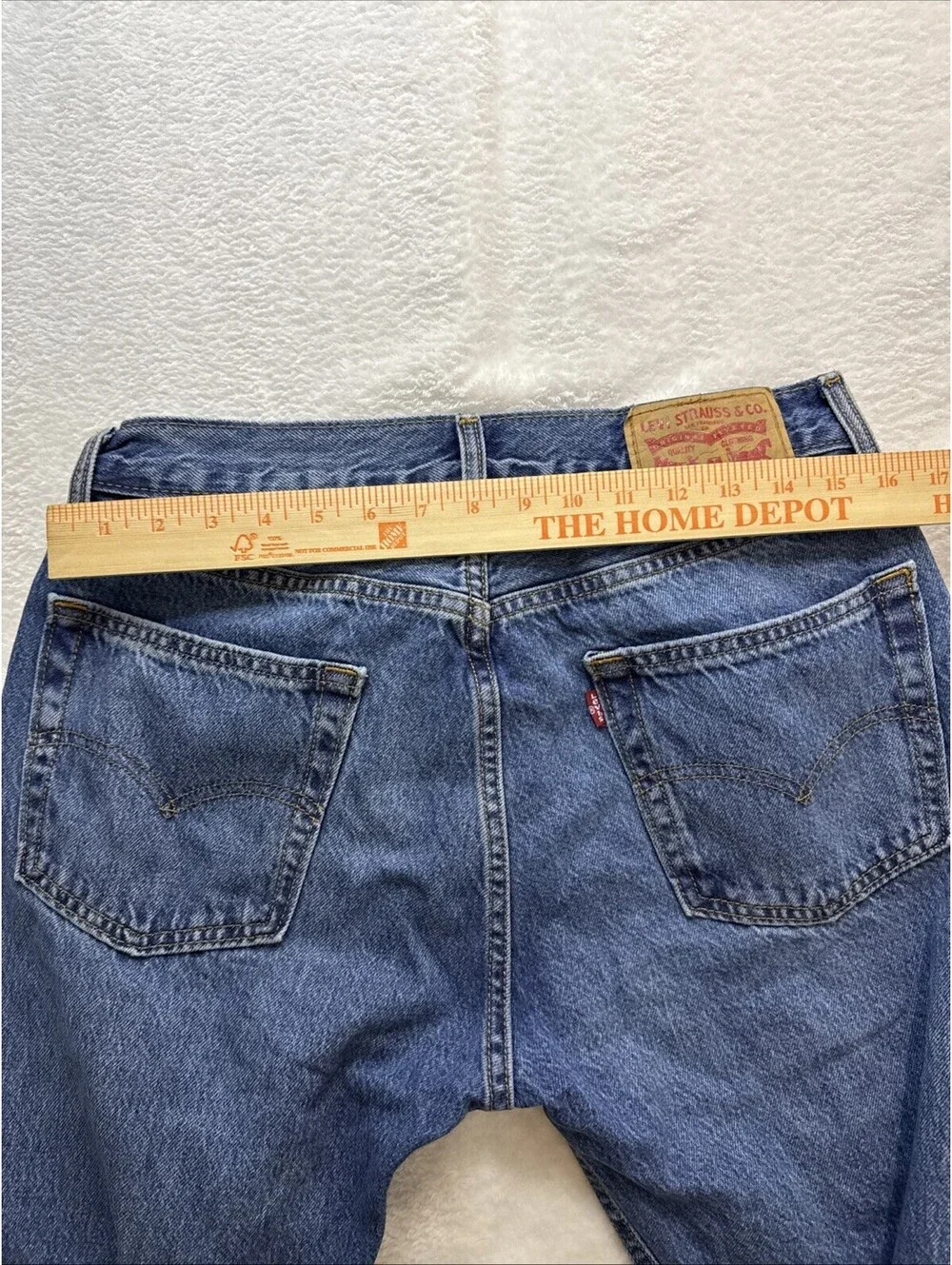 Levi's Premium Men's 555 Relaxed Straight Leg 32x34 Jeans (3487)